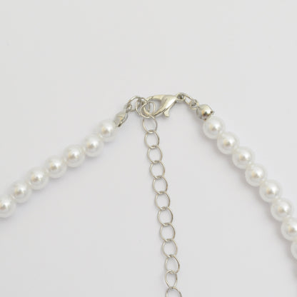 Pearl Choker Necklace Heart Pendant